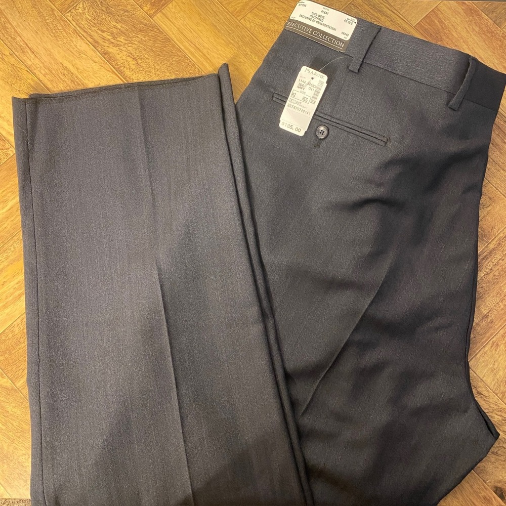 NWT Jos A Bank Executive Collection 42x36 Wool Herringbone Navy Pleated Unhemmed